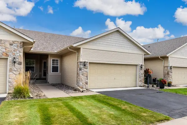 776 Meredith Circle, River Falls, WI 54022