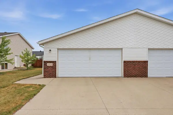 3424 16th Street S, Moorhead, MN 56560