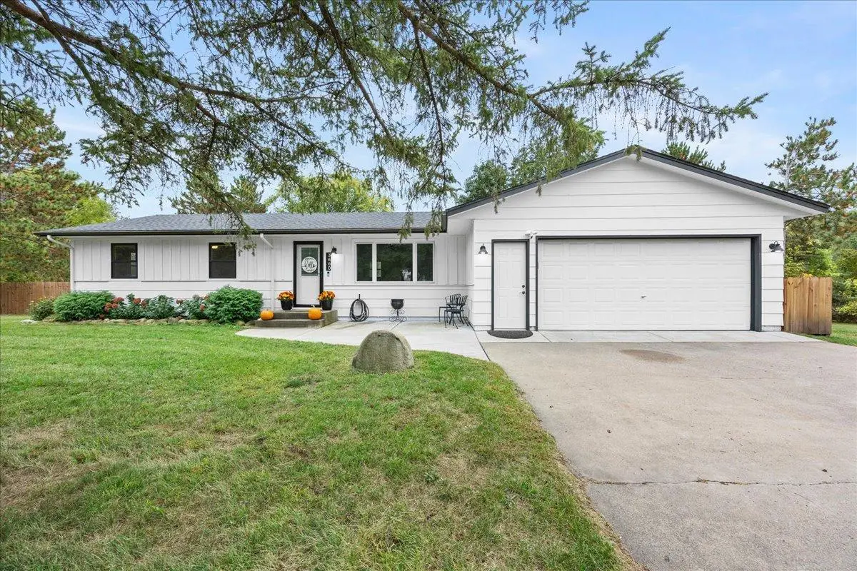 3660 173rd Lane Nw, Andover, MN 55304 - #1