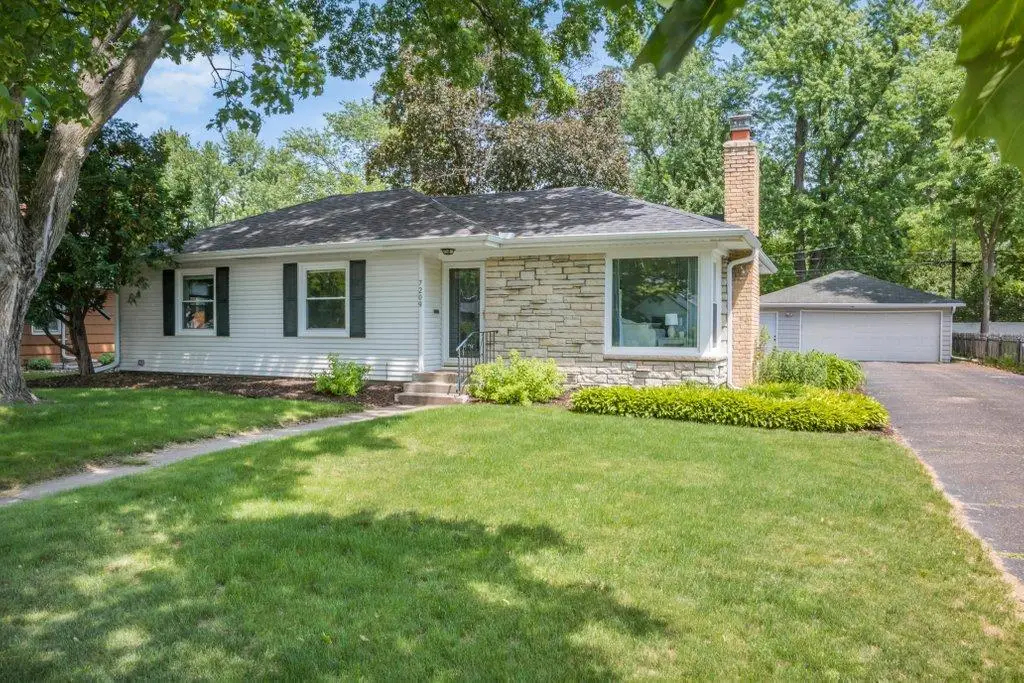 7209 Newton Avenue S, Richfield, MN 55423 - #1