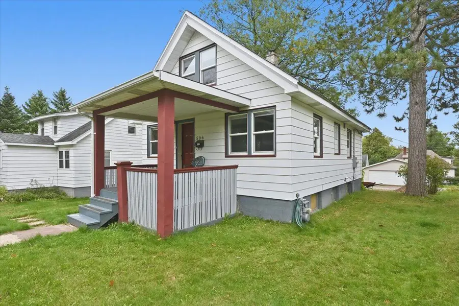 506 Sparkman Avenue, Duluth, MN 55803 - #2