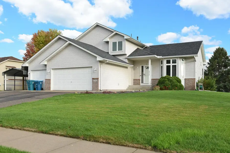22740 Fawn Trail, Rogers, MN 55374 - #2