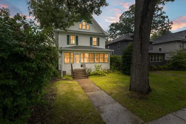 2031 Lincoln Avenue, Saint Paul, MN 55105
