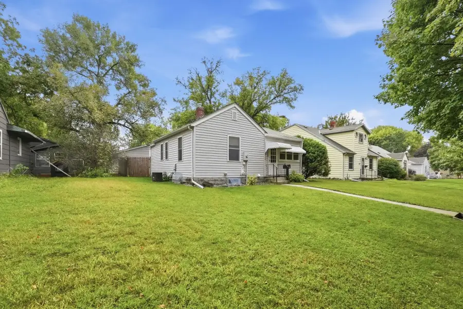 511 14th Street Sw, Willmar, MN 56201 - #3
