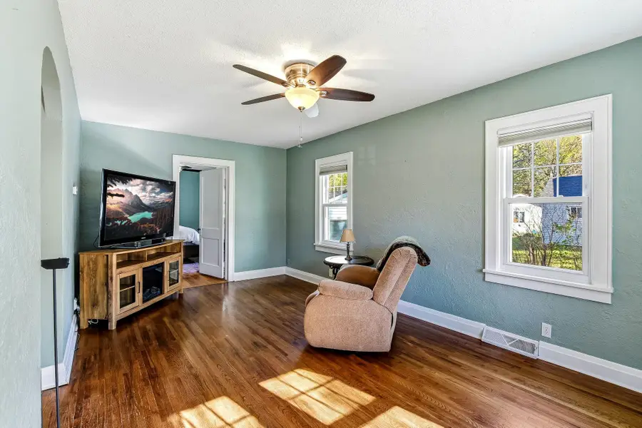 806 N 2nd Street, Princeton, MN 55371 - #3