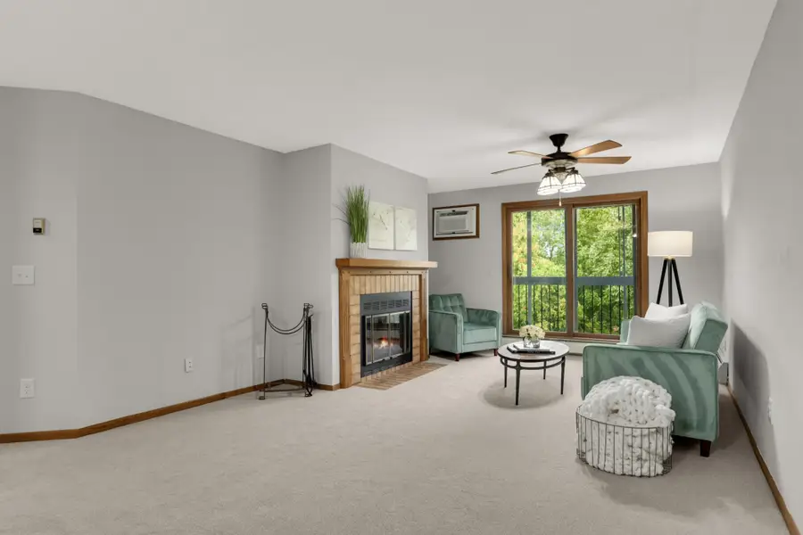 1011 41st Avenue Ne #319, Columbia Heights, MN 55421 - #2