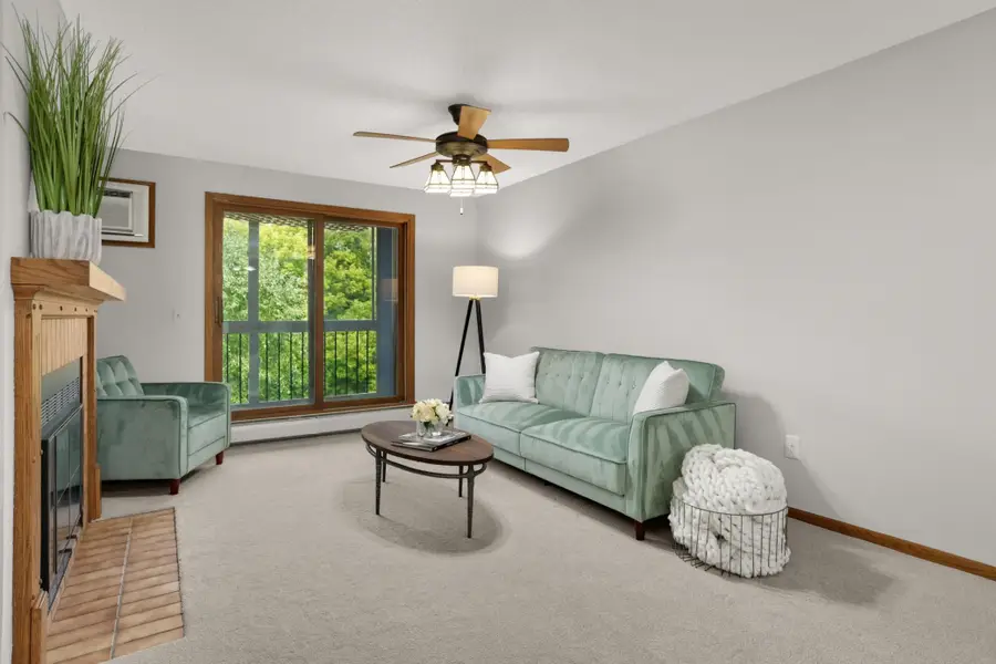 1011 41st Avenue Ne #319, Columbia Heights, MN 55421 - #3