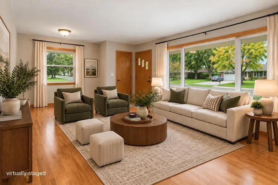 1416 Clarmar Avenue W, Roseville, MN 55113 - #2