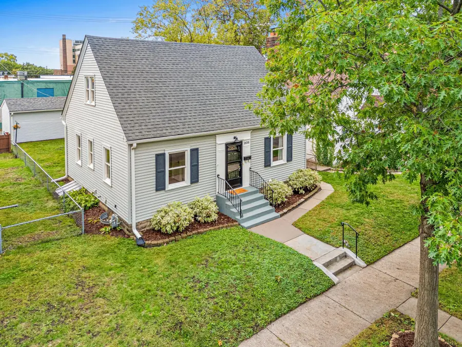 1658 Sherburne Avenue, Saint Paul, MN 55104 - #2