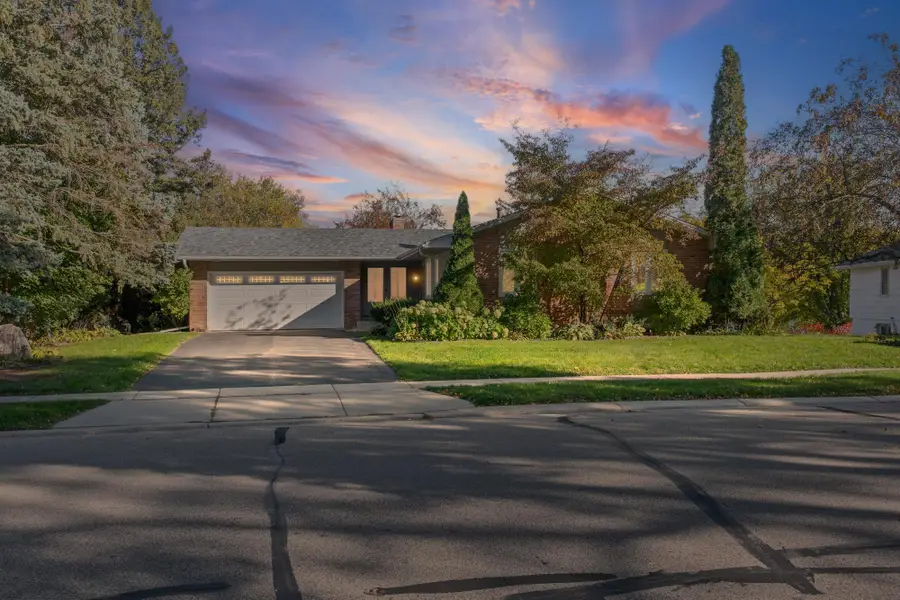 10243 Rich Road, Bloomington, MN 55437 - #2