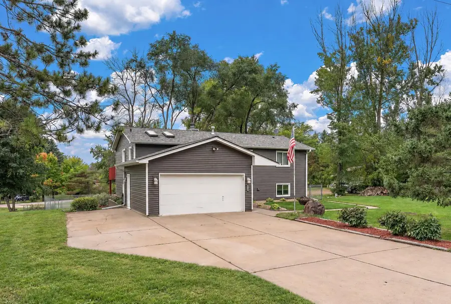 25300 Itasca Avenue, Forest Lake, MN 55025 - #2
