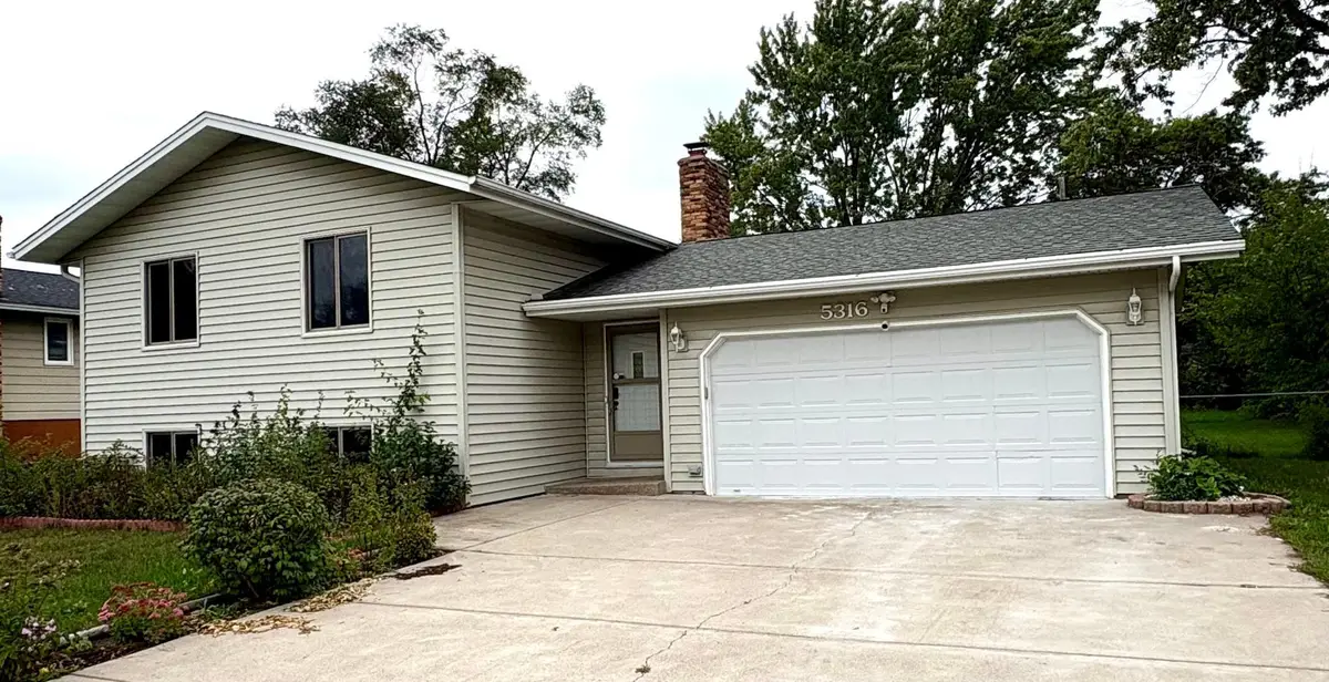 5316 Brookdale Drive N, Brooklyn Park, MN 55443 - #1