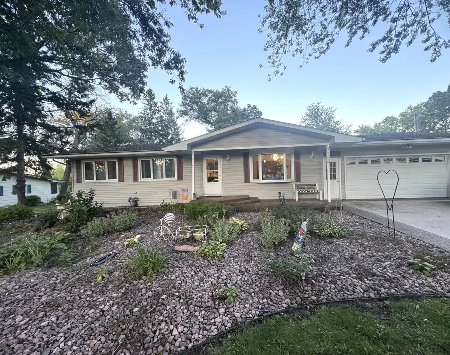1655 Woodcrest Avenue, Owatonna, MN 55060 - #2