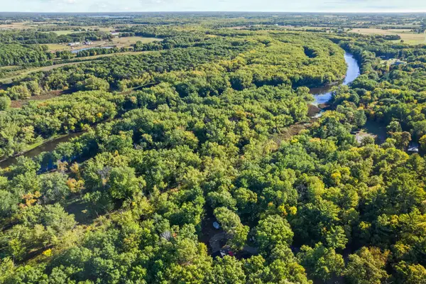 6167 Royal River Road, Braham, MN 55006