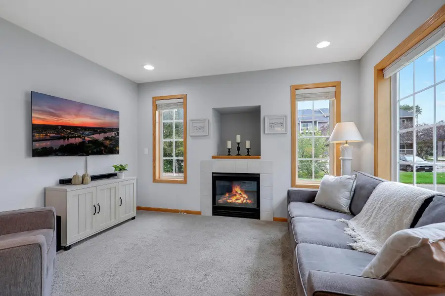 1645 County Road D E, Maplewood, MN 55109 - #2