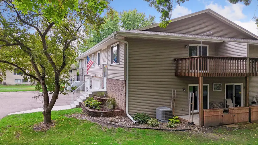 533 Ravoux Road, Chaska, MN 55318 - #2