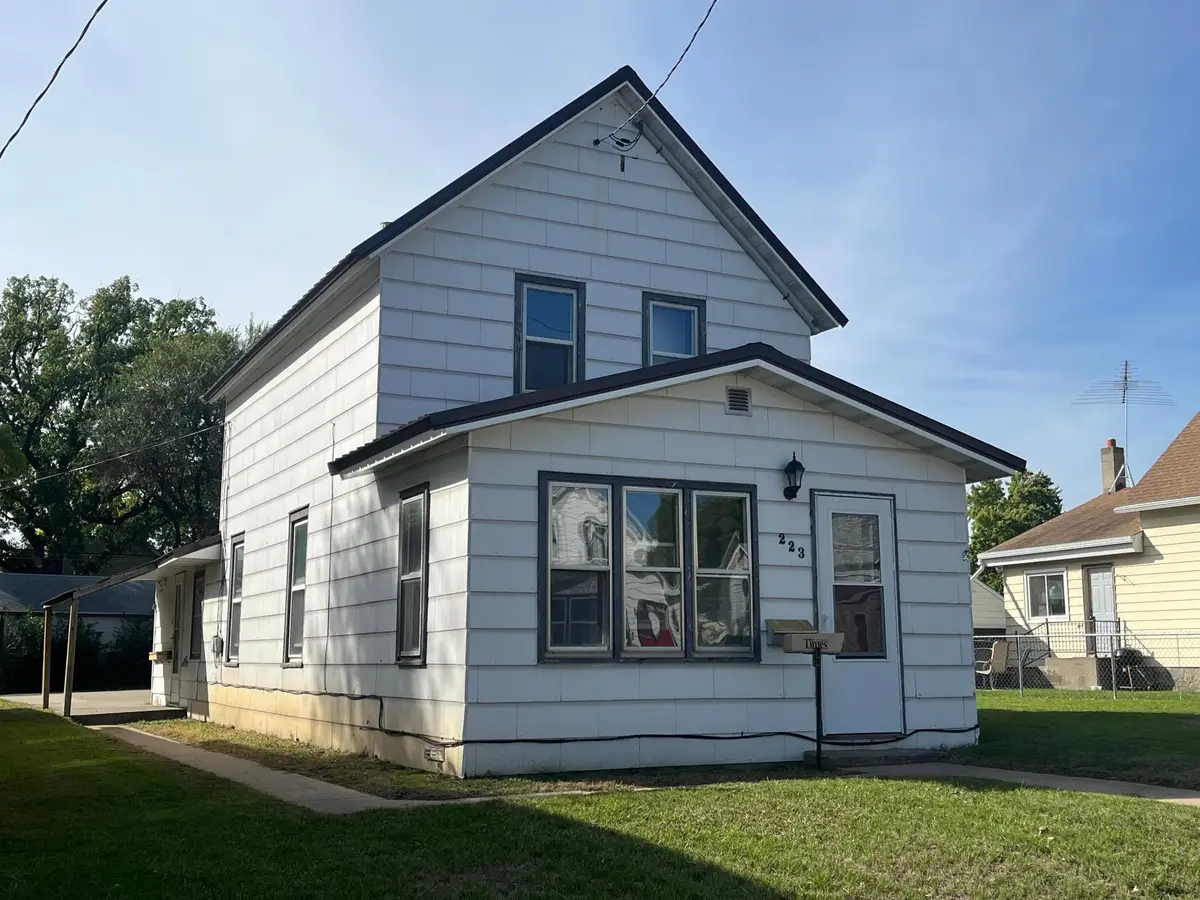 223 5th Avenue N, Waite Park, MN 56387 - #1