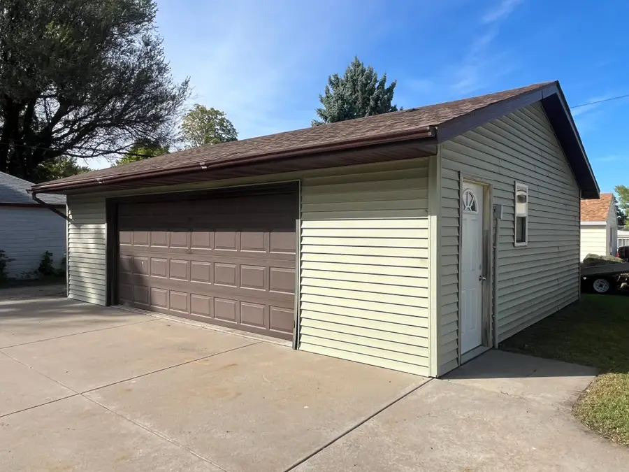 223 5th Avenue N, Waite Park, MN 56387 - #2