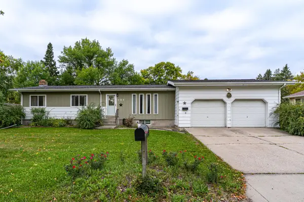1313 Albert Street, Crookston, MN 56716