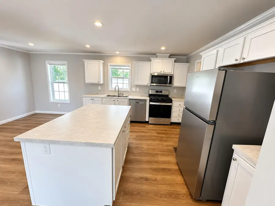 215 N Mckay Avenue #2, Alexandria, MN 56308 - #3