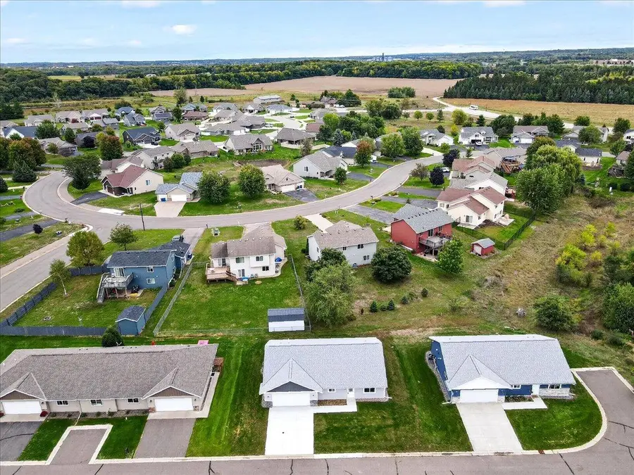 425 4th Avenue Se, Saint Joseph, MN 56374 - #3