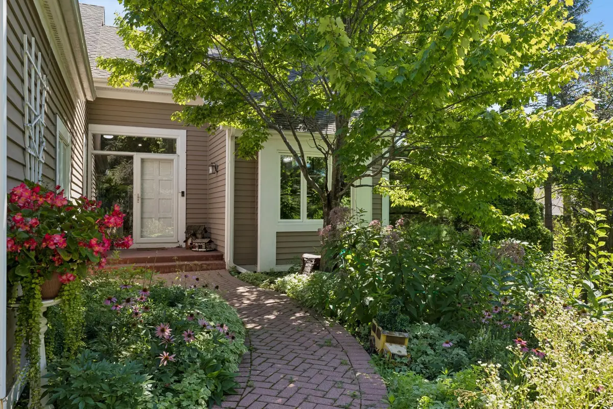 3705 Oakton Ridge, Hopkins, MN 55305 - #1