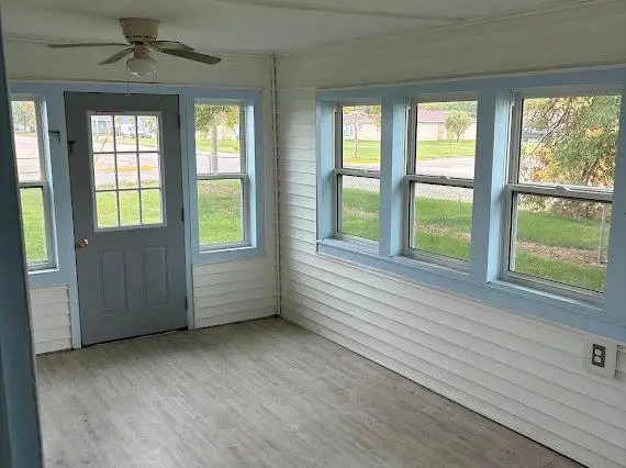 25 16th Avenue N, Carrington, ND 58421 - #2