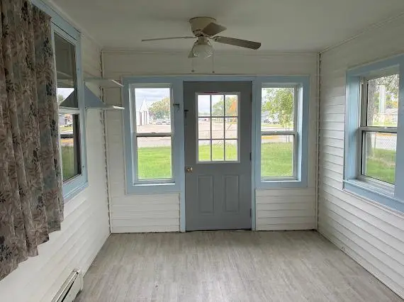 25 16th Avenue N, Carrington, ND 58421 - #3