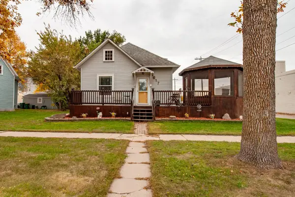 617 Nebraska Avenue, Breckenridge, MN 56520