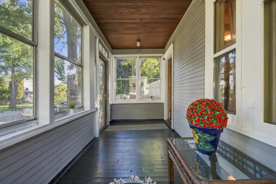 1144 Cook Avenue E, Saint Paul, MN 55106 - #2
