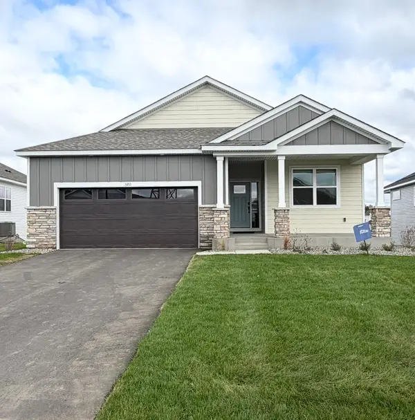 5180 Long Pointe Bay, Woodbury, MN 55129