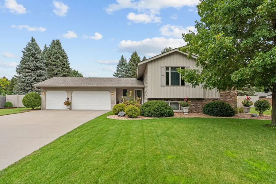4760 Larson Road, Shoreview, MN 55126 - #2