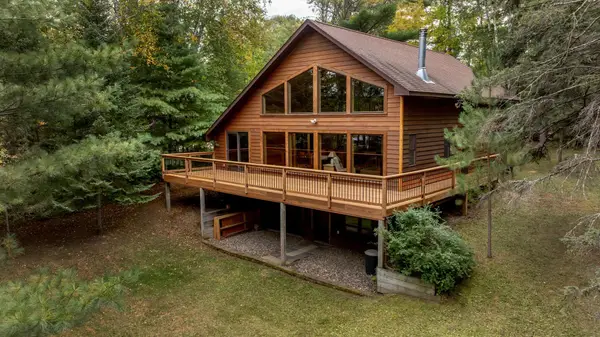 443 S Lake Lawrence Road Ne, Outing, MN 56662