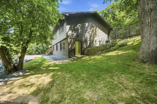 138 Chaparral Drive, Apple Valley, MN 55124