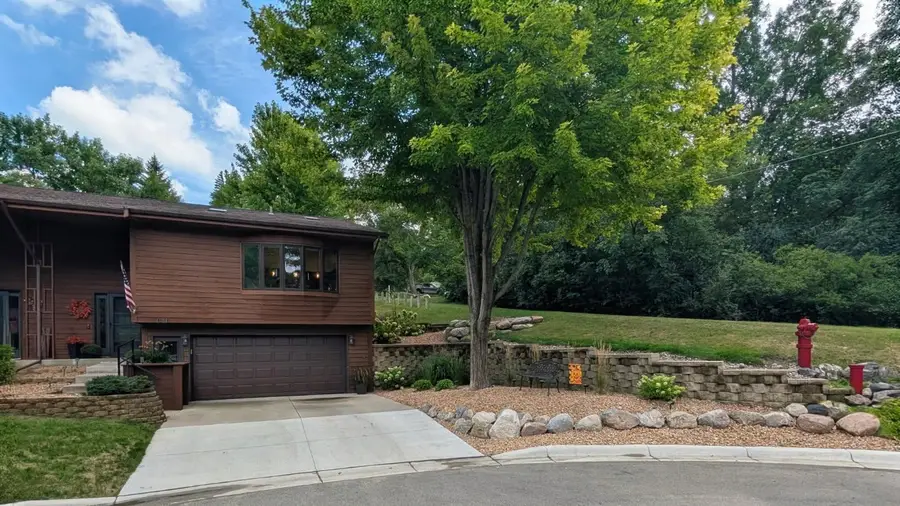 1202 Oak Drive, Montevideo, MN 56265 - #2