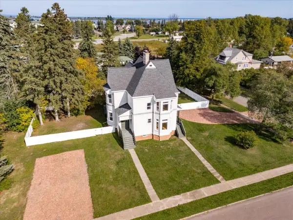 107 E 7th Street, Superior, WI 54880