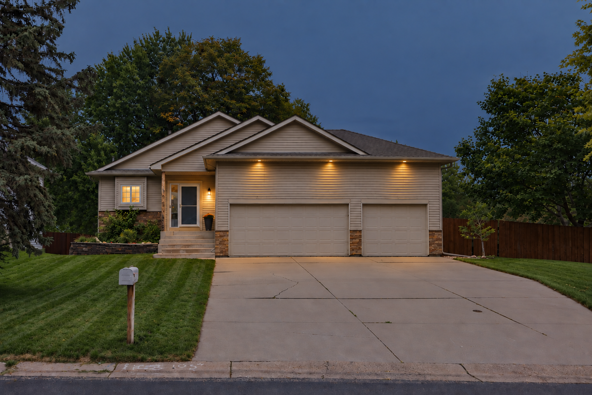 13496 73rd Avenue N, Maple Grove, MN 55311 - #1