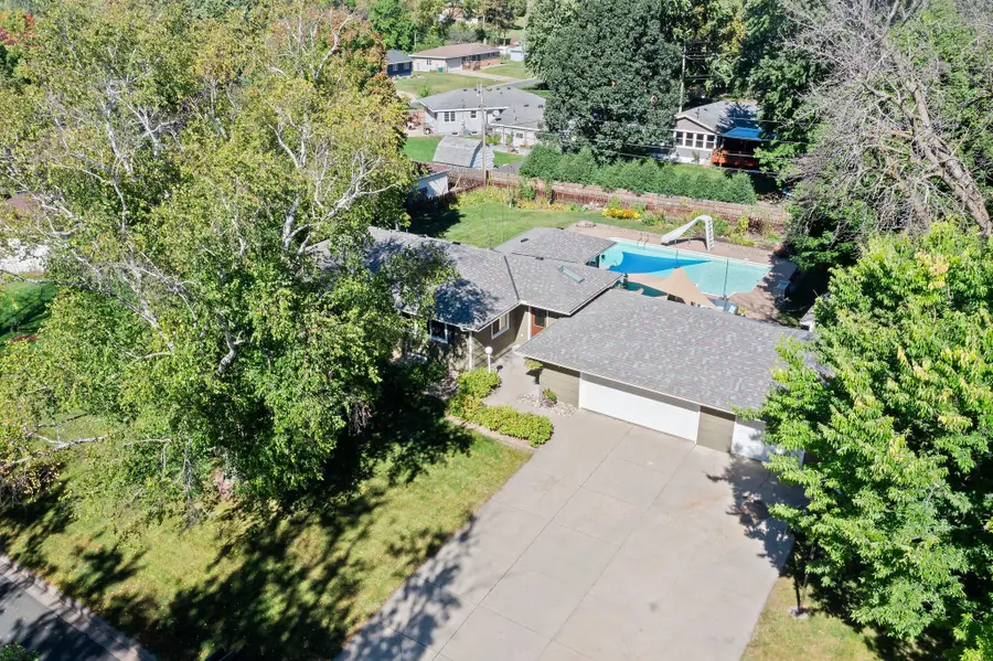 2508 W 140th Street, Burnsville, MN 55337 - #2