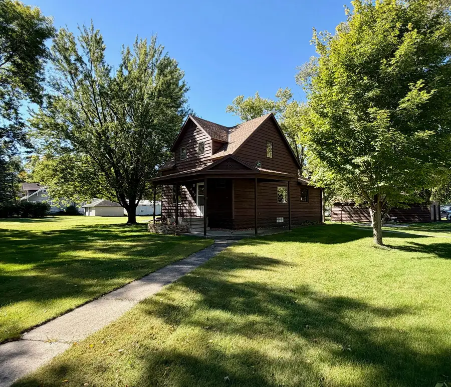 402 3rd Street S, Atwater, MN 56209 - #2