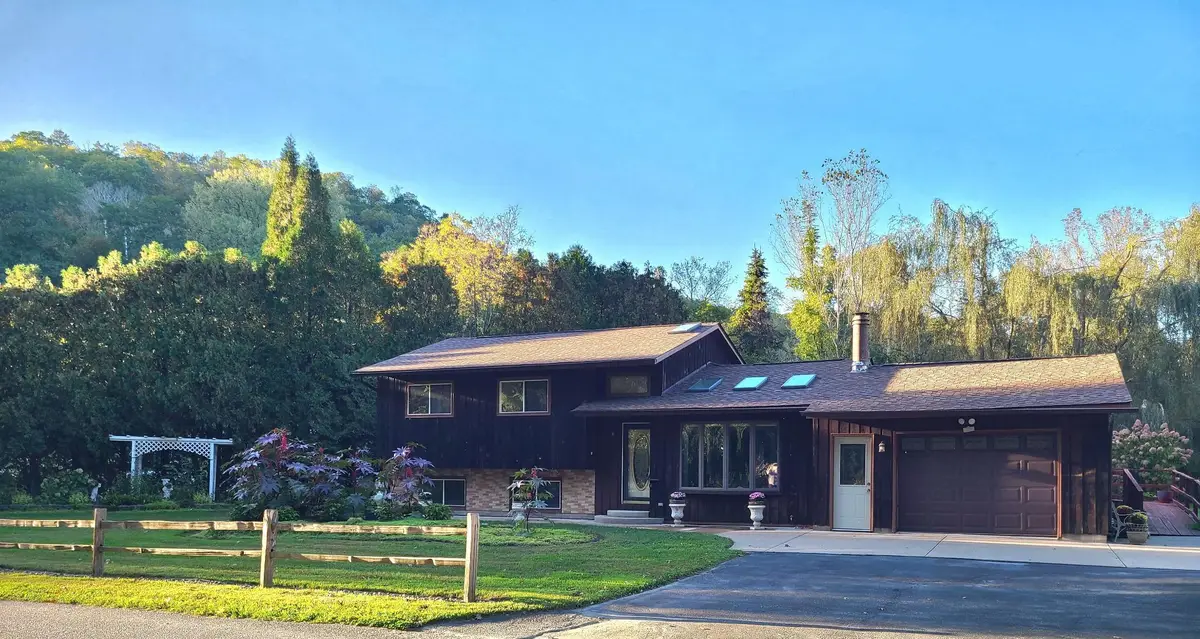 S3561 Chicken Valley Road, Fountain City, WI 54629 - #1