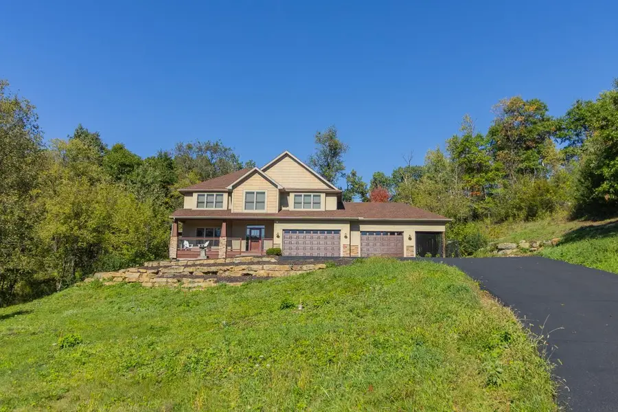 908 87th Avenue, Hudson, WI 54016 - #3