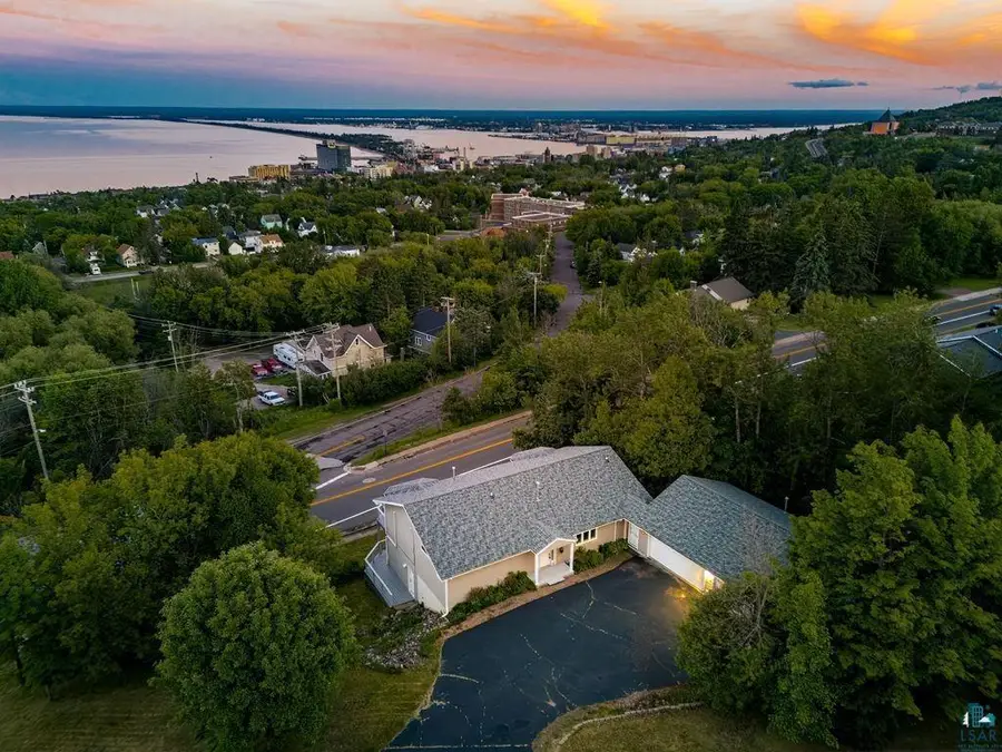 1002 Martha Street, Duluth, MN 55805 - #2