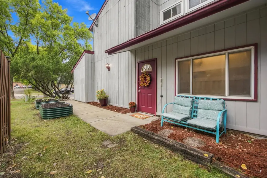 2346 Demores Drive S, Fargo, ND 58103 - #3