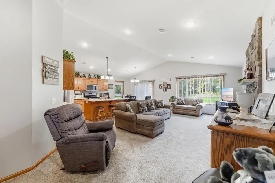 8221 135th Avenue Ne, Foley, MN 56329 - #3