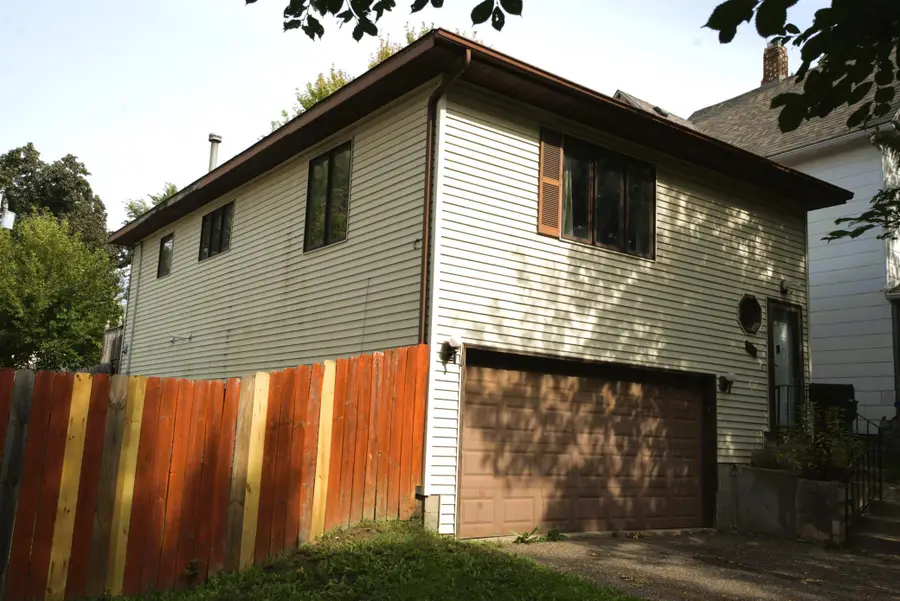 1639 4th Street E, Saint Paul, MN 55106 - #2