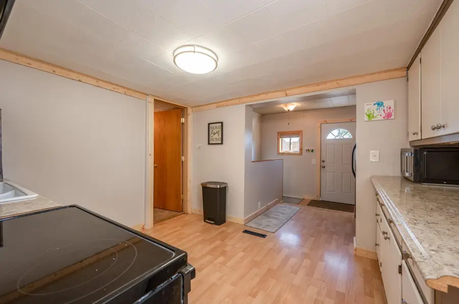 206 Dudley Avenue, Coleraine, MN 55722 - #3