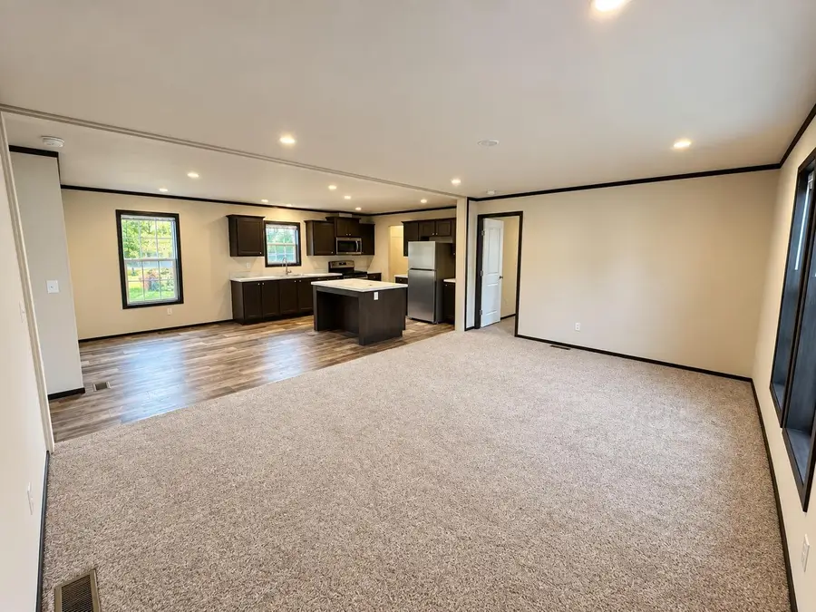 215 N Mckay Avenue #13, Alexandria, MN 56308 - #3
