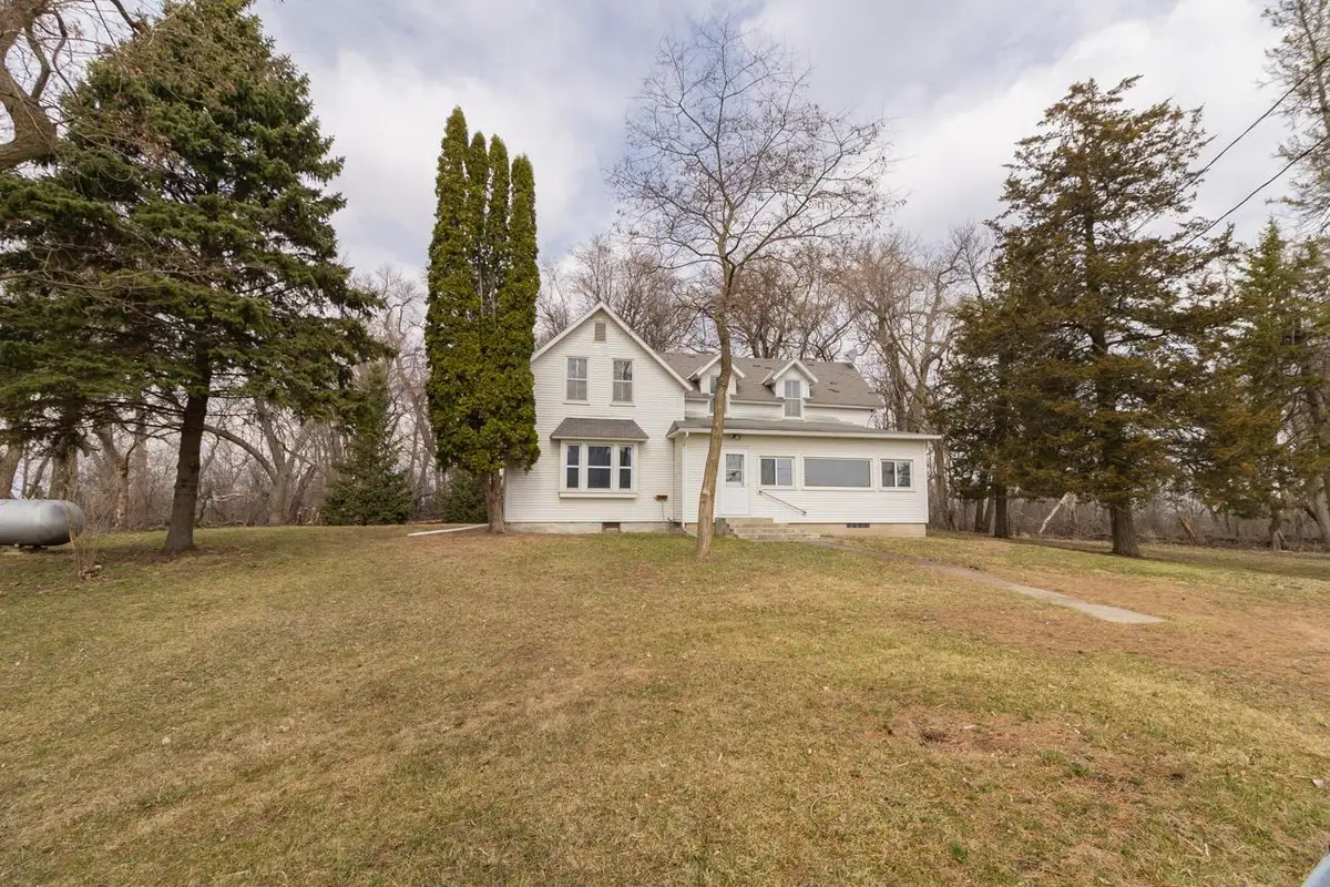 16827 Walden Avenue, Hutchinson, MN 55350 - #1