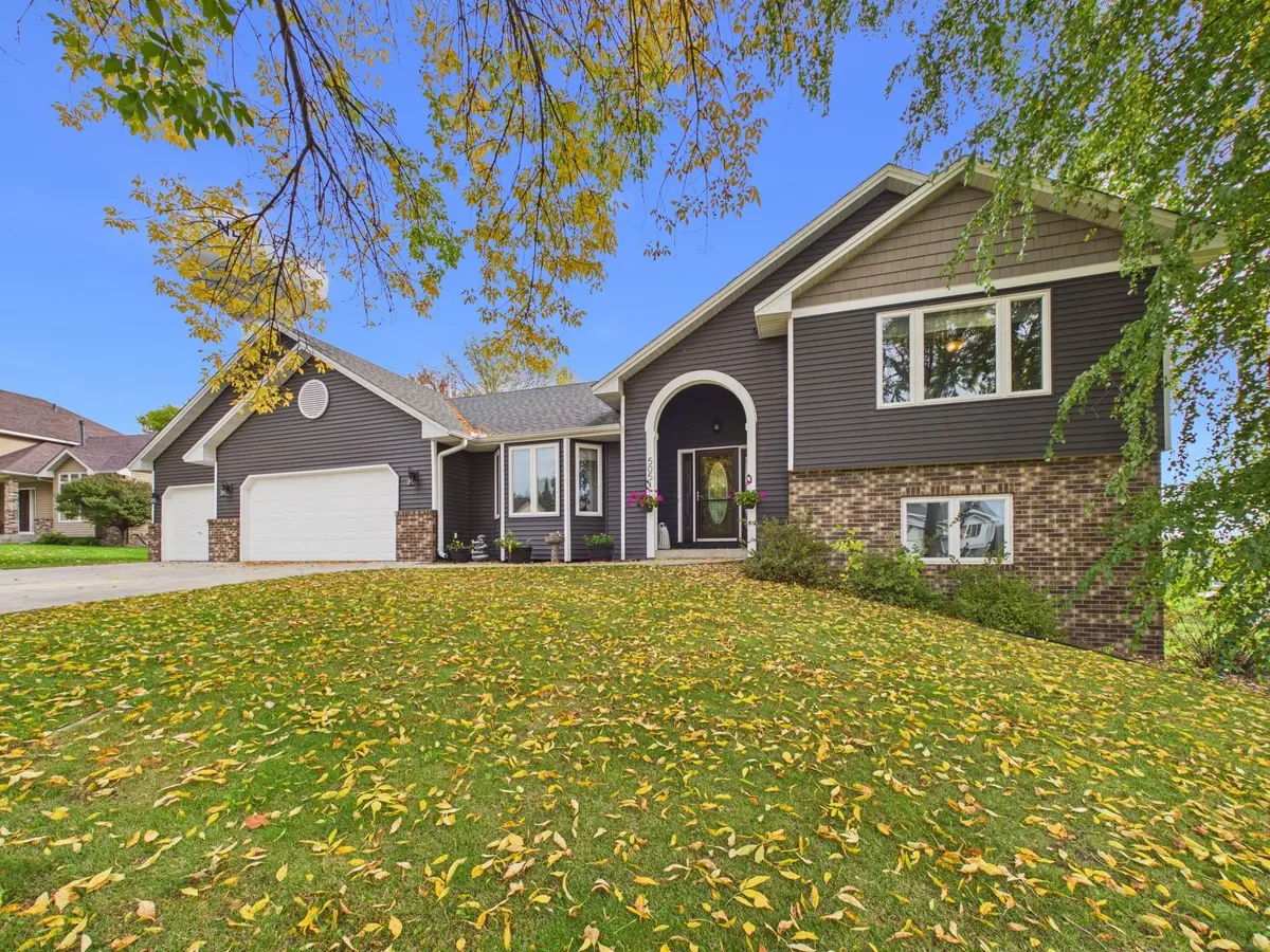 505 Ironwood Avenue Ne, New Prague, MN 56071 - #1