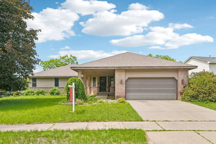 8912 Vincent Place, Bloomington, MN 55431 - #2